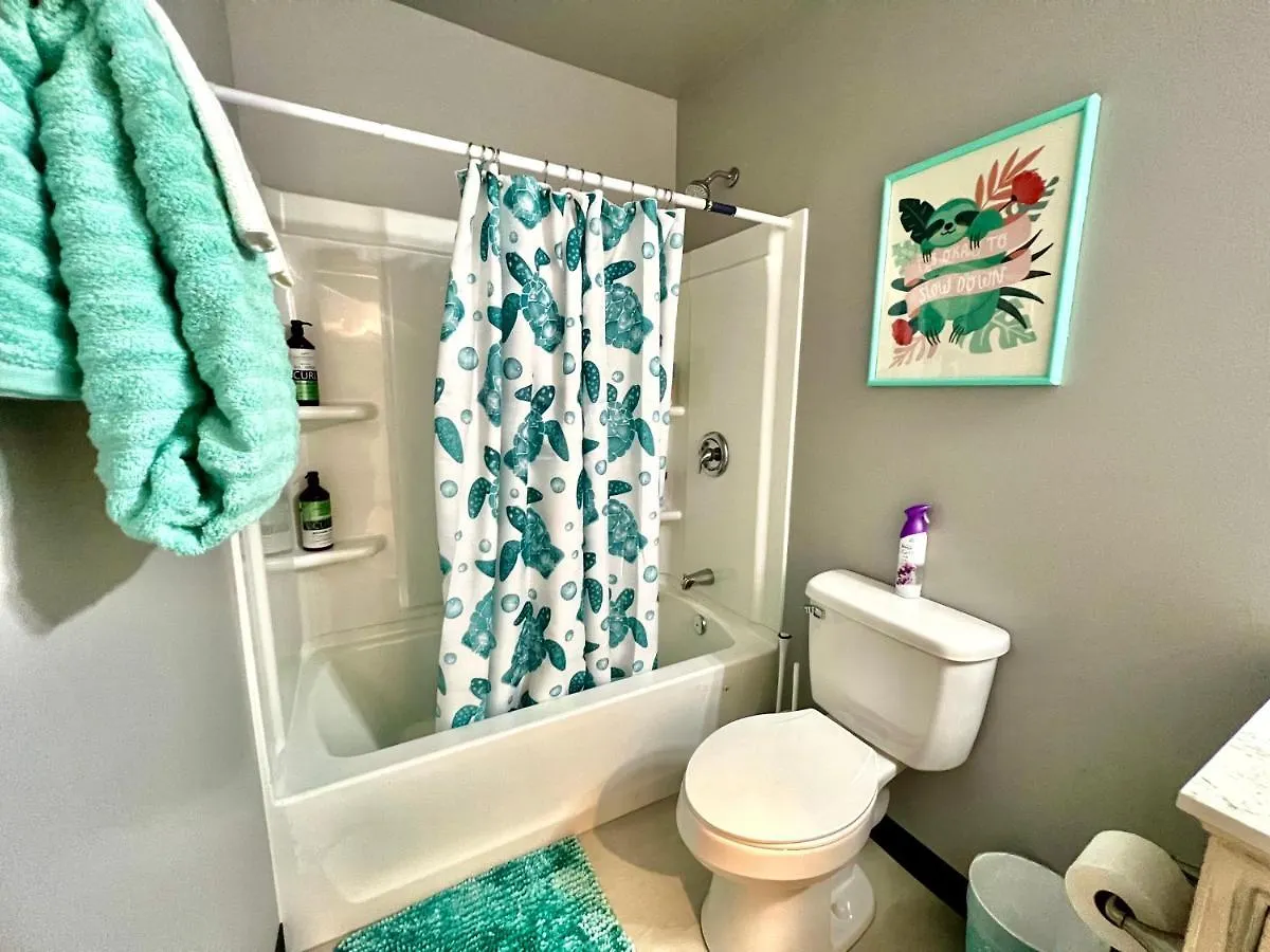 Seattle Alki Oasis: Modern Apartment Near Beach & Downtown United States