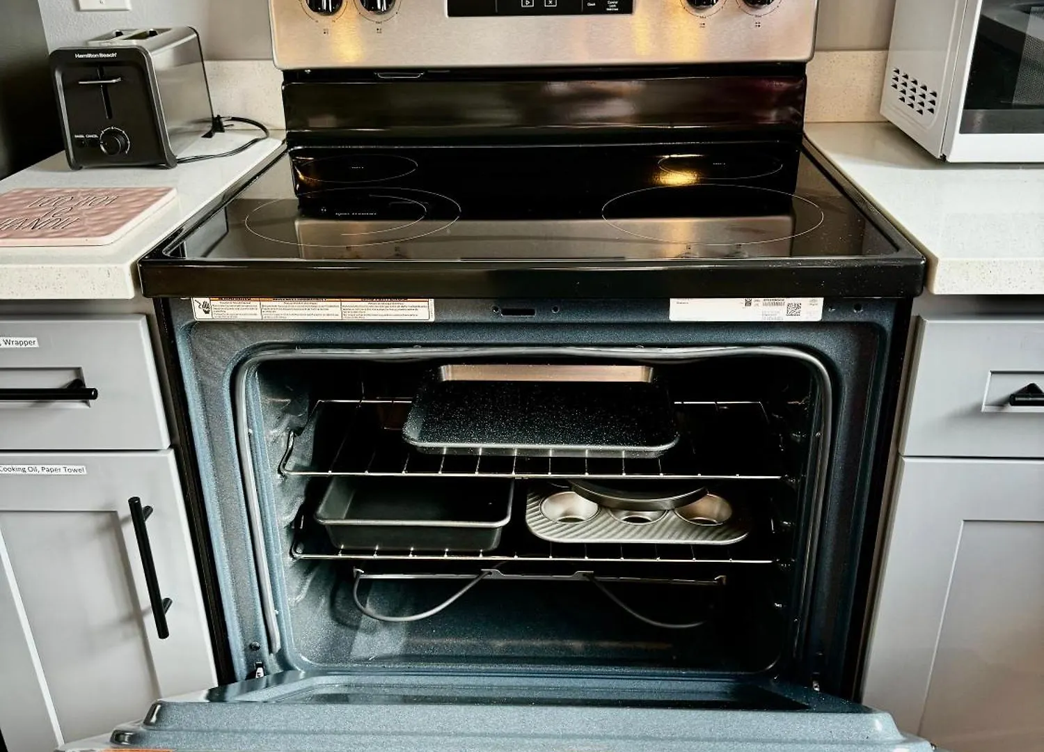 Seattle Alki Oasis: Modern Apartment Near Beach & Downtown 0*,  United States