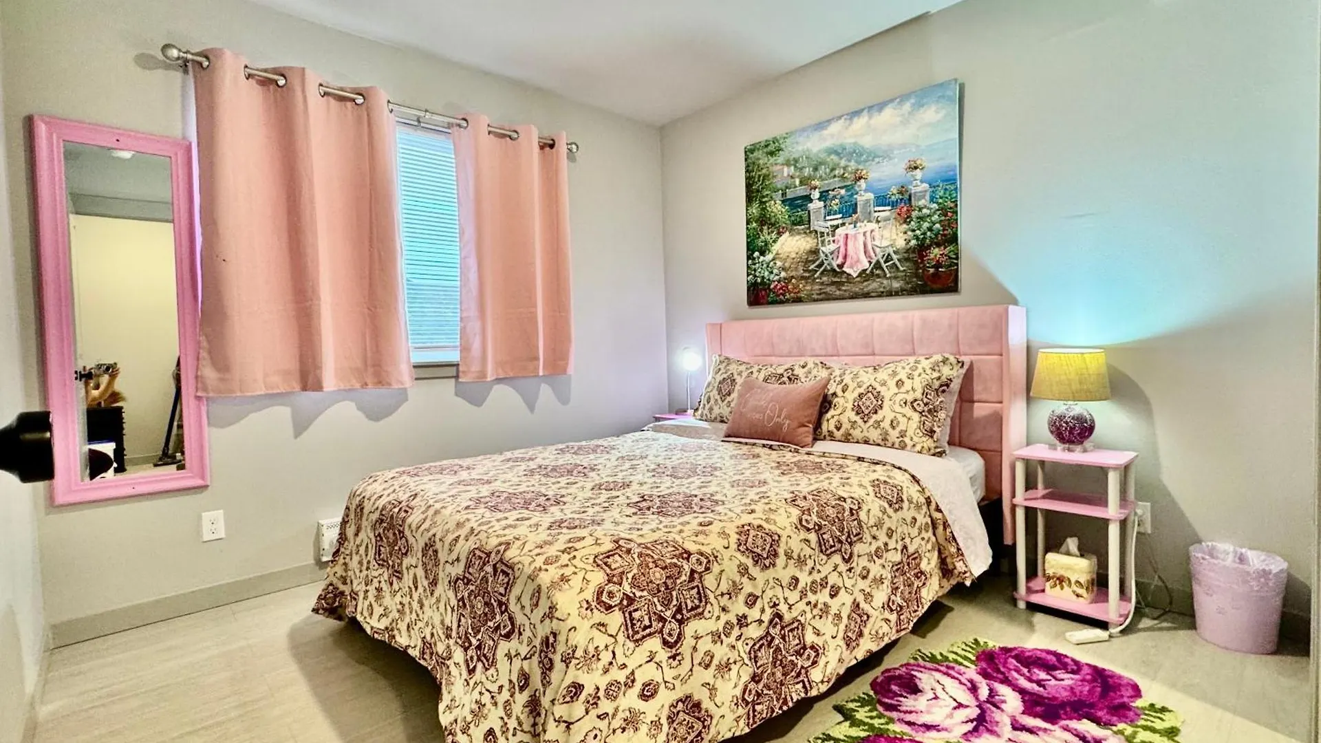 Seattle Alki Oasis: Modern Apartment Near Beach & Downtown