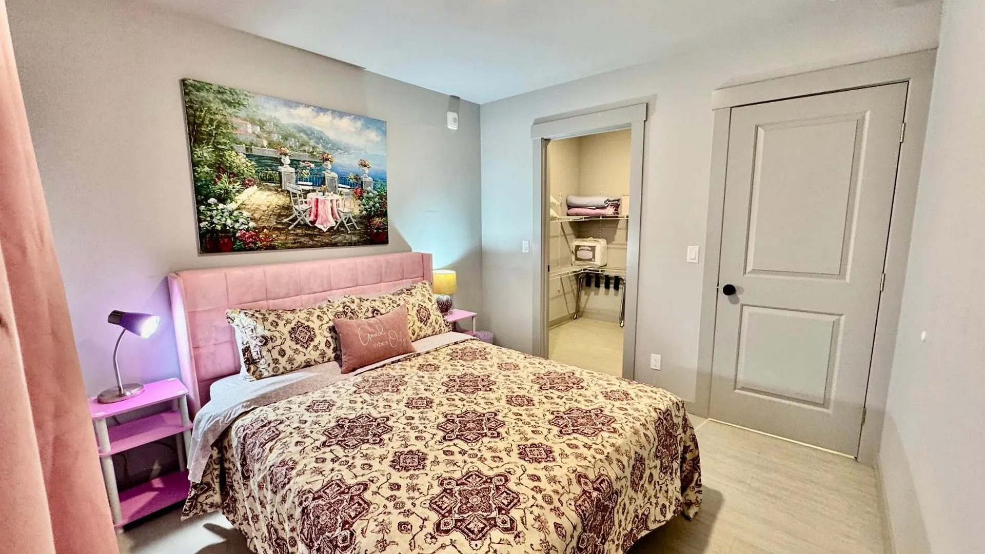 Seattle Alki Oasis: Modern Apartment Near Beach & Downtown United States