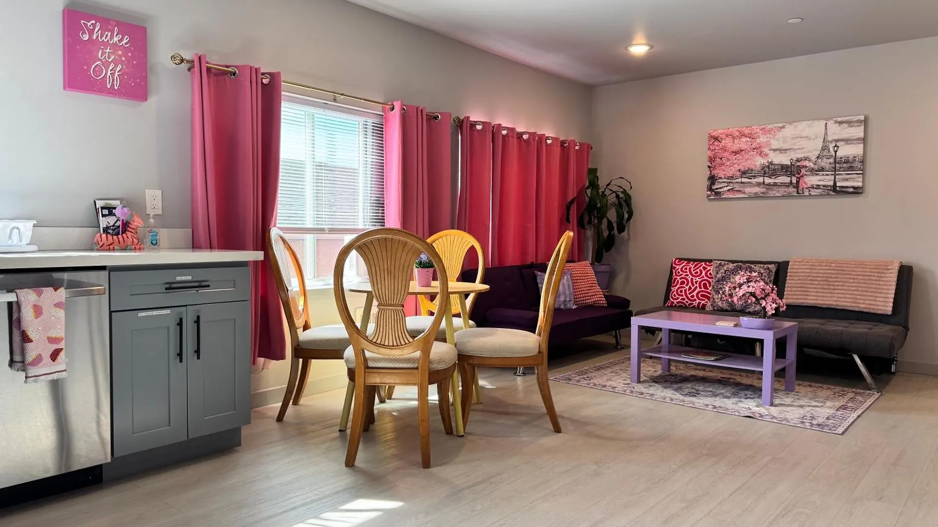 Seattle Alki Oasis: Modern Apartment Near Beach & Downtown United States
